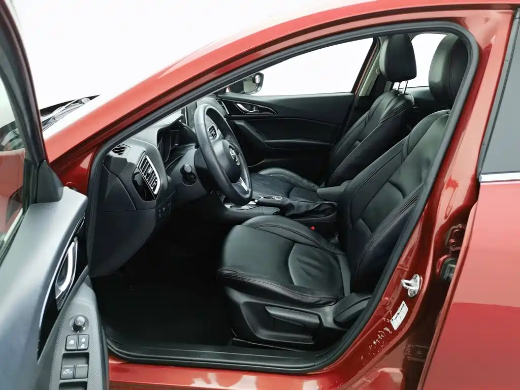Mazda 3 Axela — миниатюра 10