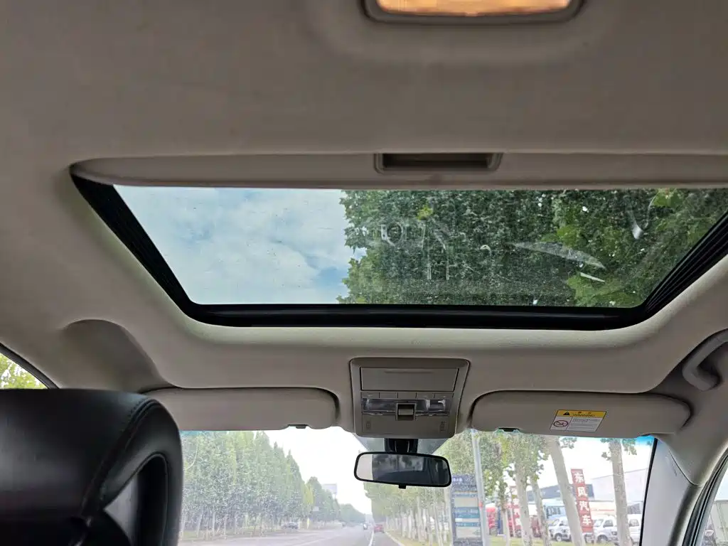 Chevrolet Captiva — миниатюра 18