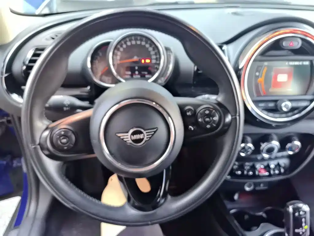 MINI Mini Clubman — миниатюра 11