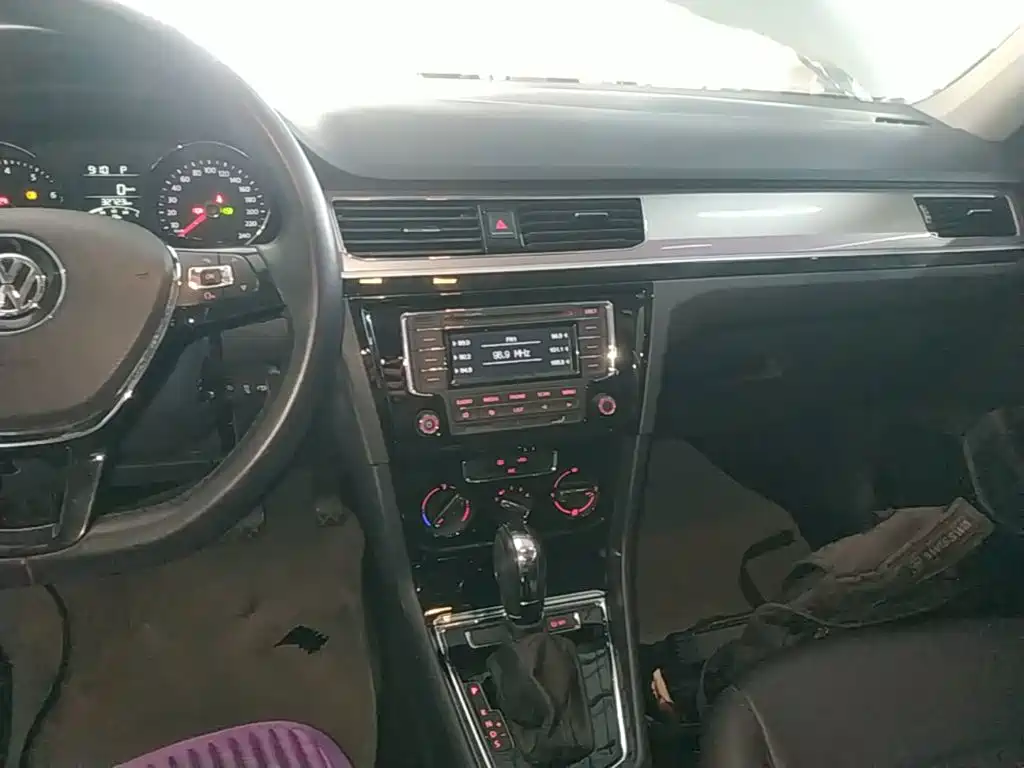 Volkswagen Bora — миниатюра 13