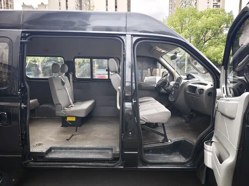 MAXUS V80 — миниатюра 7