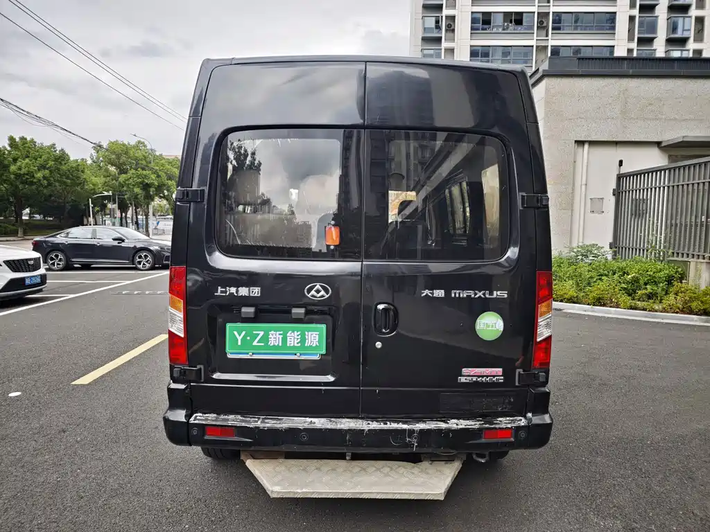 MAXUS V80 — миниатюра 14