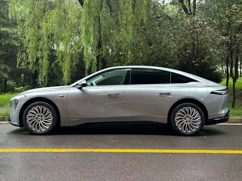 Buick Бьюик в Land L7 — миниатюра 3