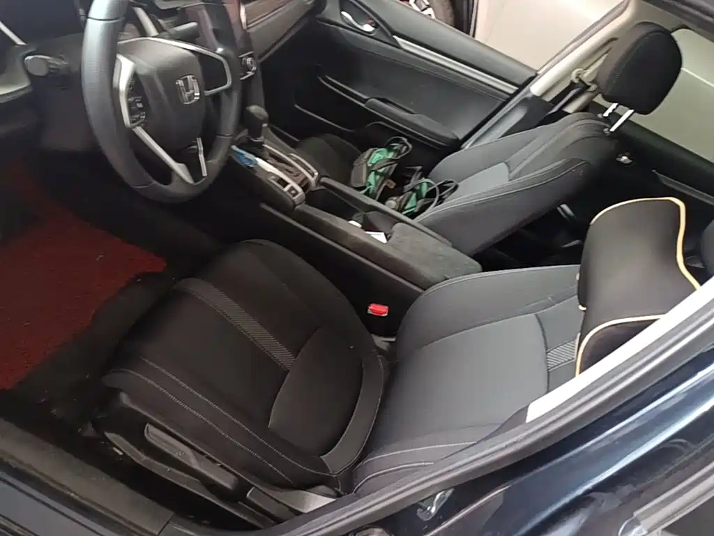 Honda Civic — миниатюра 15