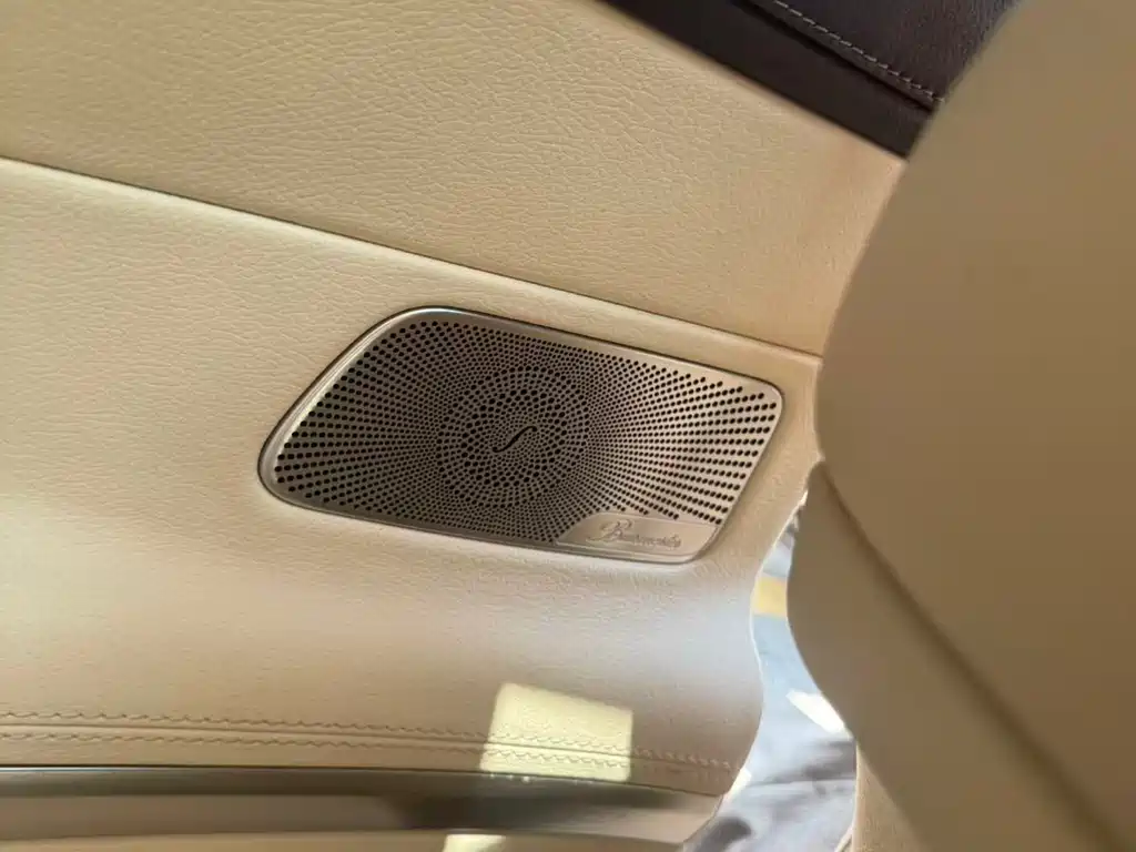 Mercedes-Benz S-Class — миниатюра 15