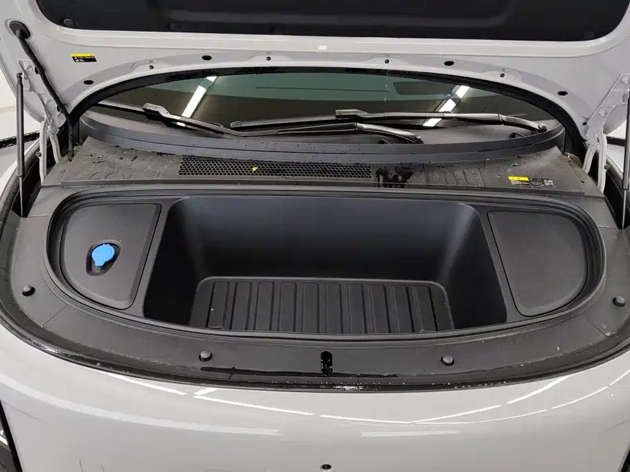 Li Auto Li i6 — миниатюра 10