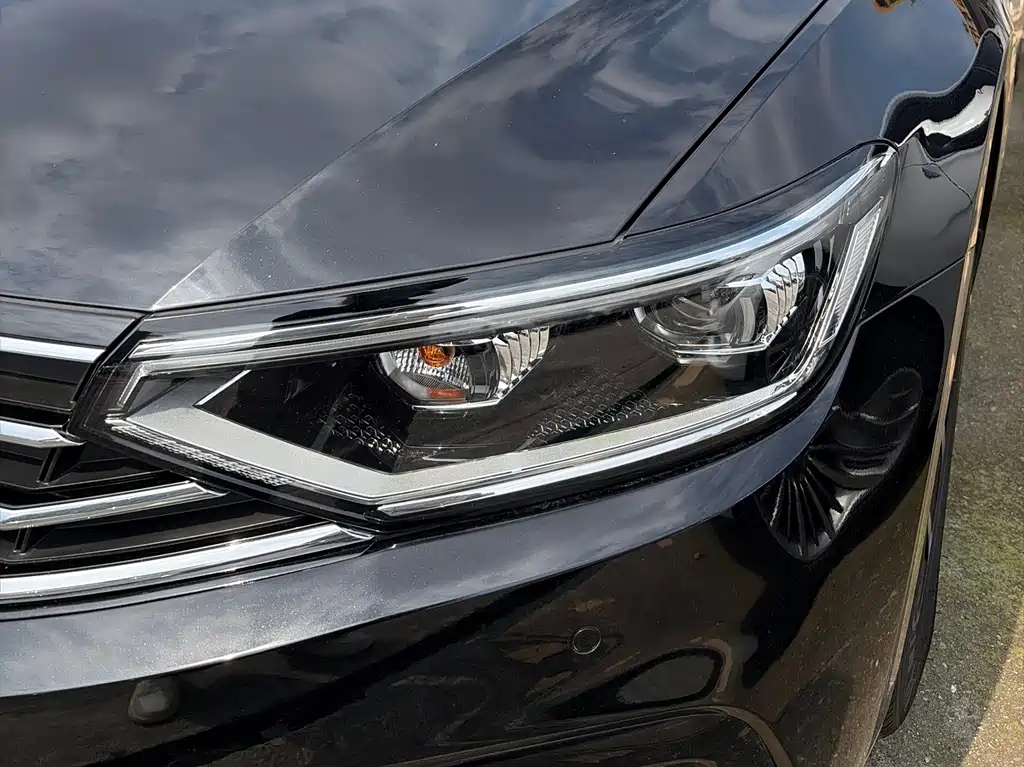 Volkswagen Magotan — миниатюра 4