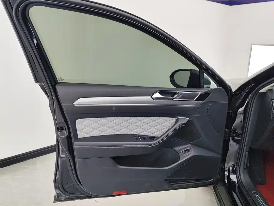 Volkswagen Magotan — миниатюра 7