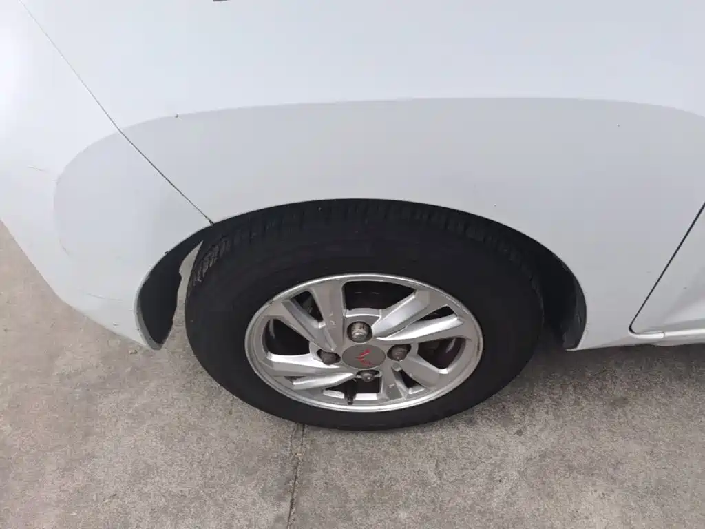 Wuling MINIEV — миниатюра 23