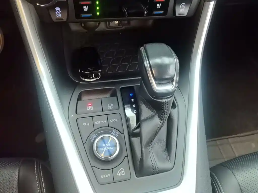 Toyota Wildlander — миниатюра 14