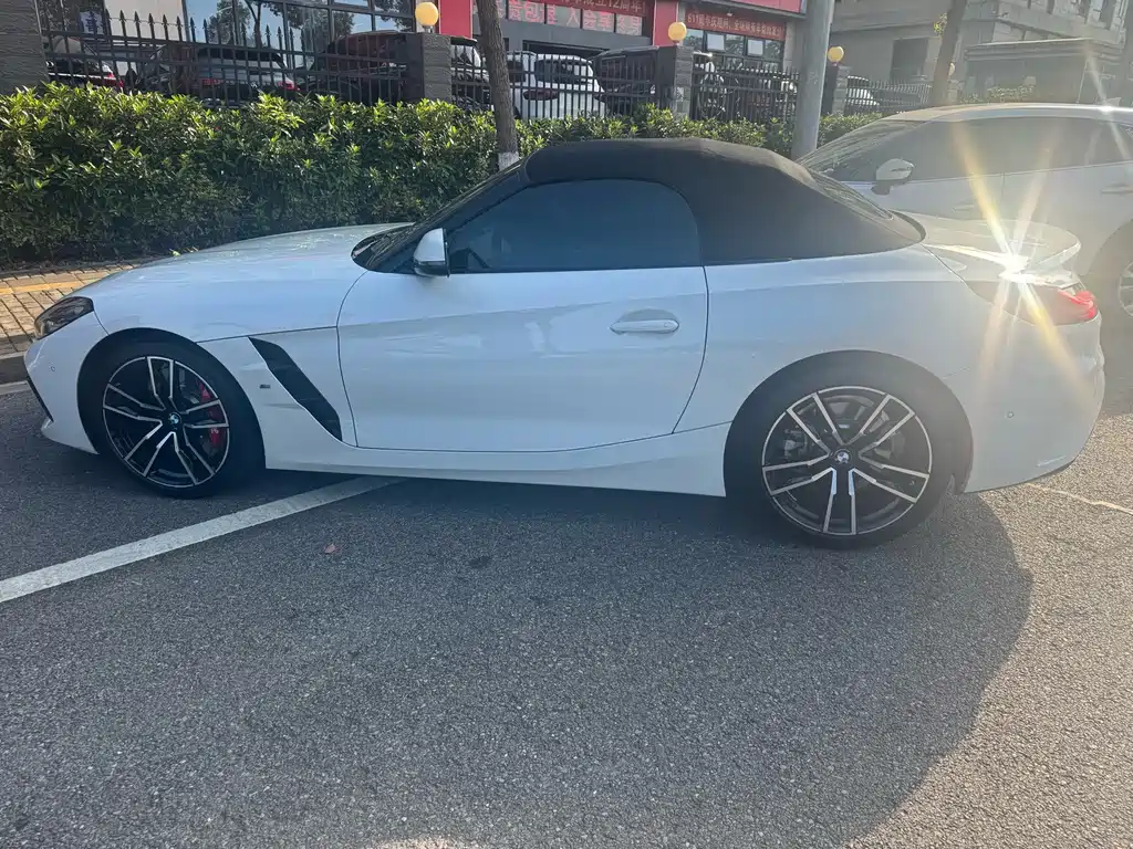 BMW Z4 — миниатюра 5