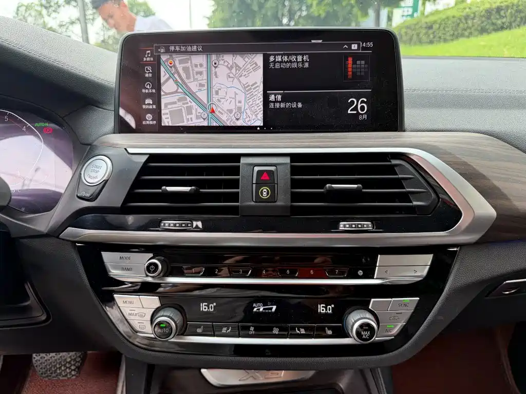 BMW X3 — миниатюра 10