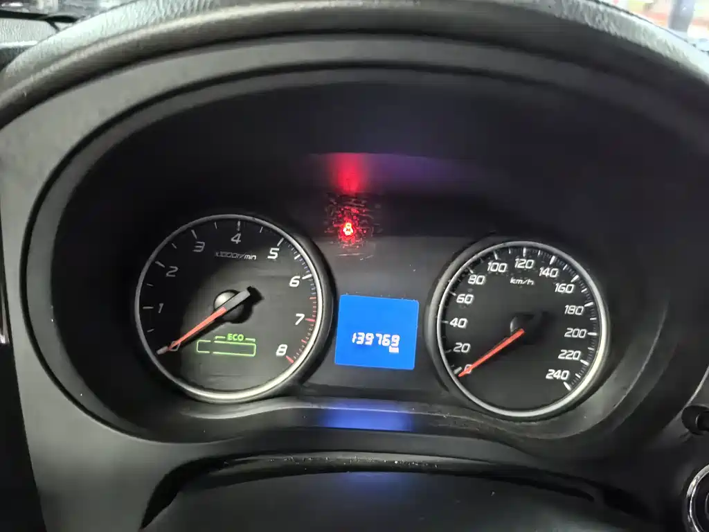 Mitsubishi Outlander — миниатюра 10