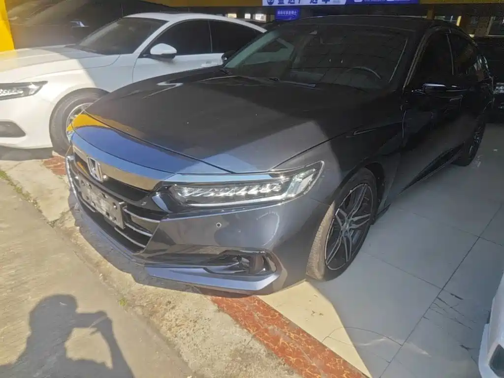 Honda Accord — миниатюра 2