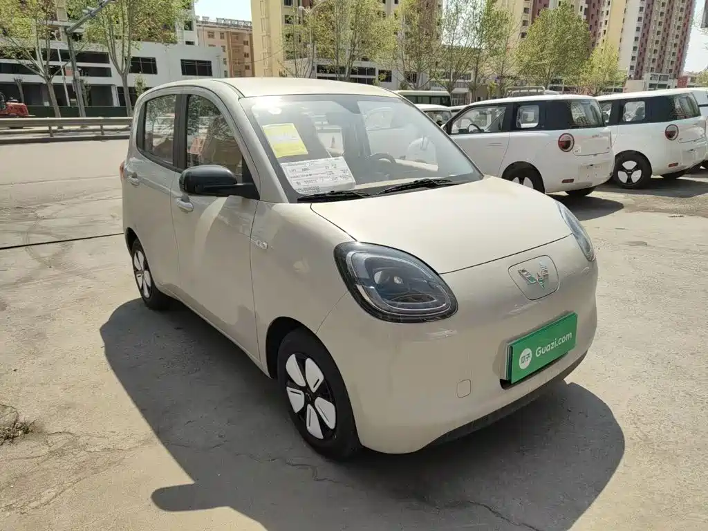 Wuling MINIEV — миниатюра 4