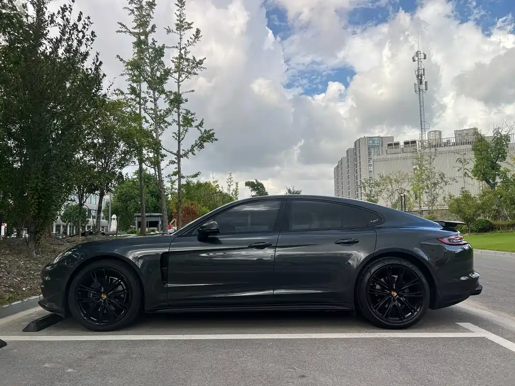 Porsche Panamera — миниатюра 7