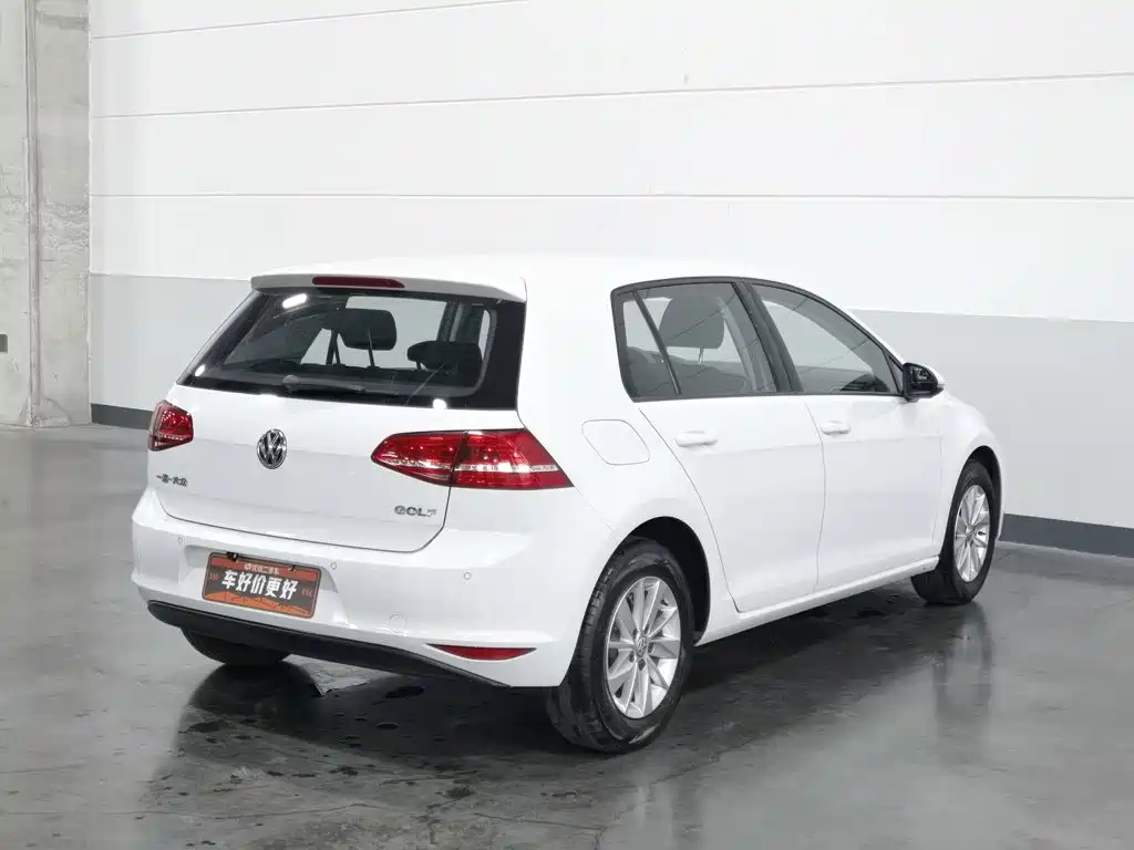 Volkswagen Golf — миниатюра 2