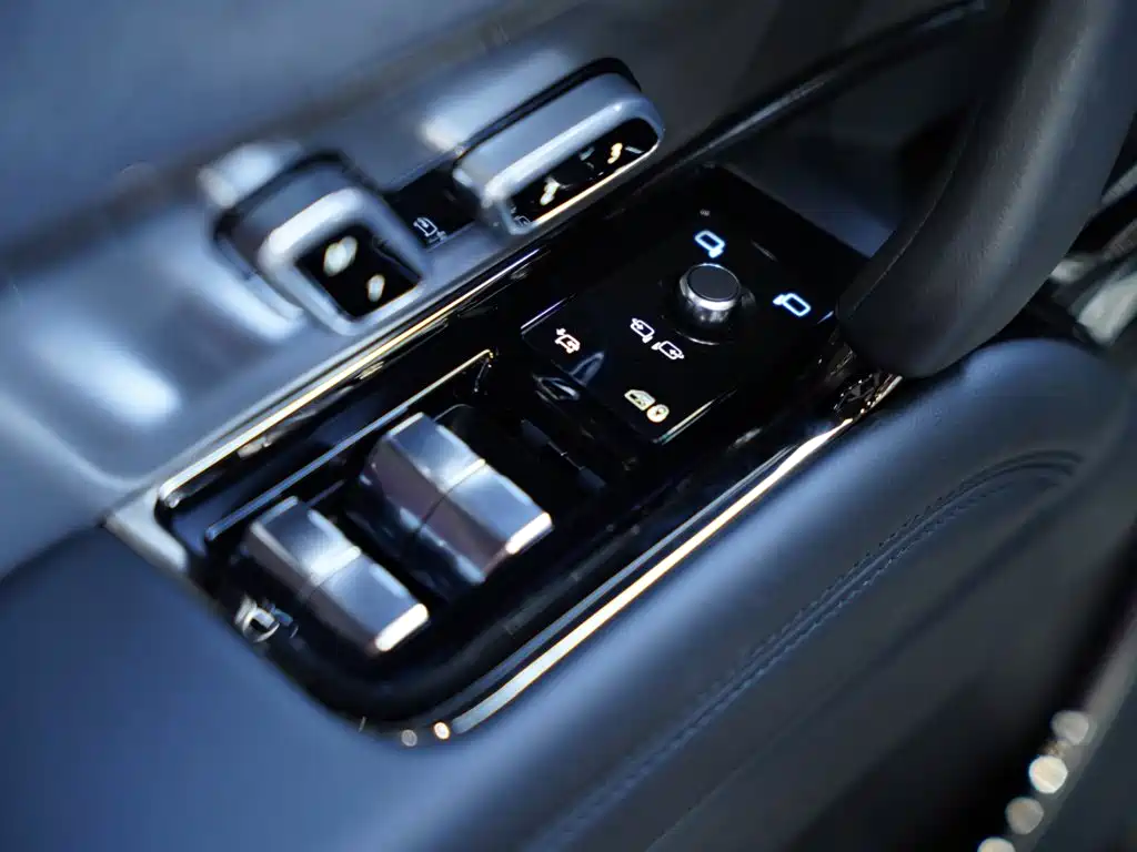 Land Rover Sport — миниатюра 15