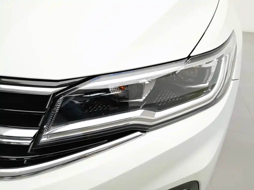 Volkswagen Bora — миниатюра 7