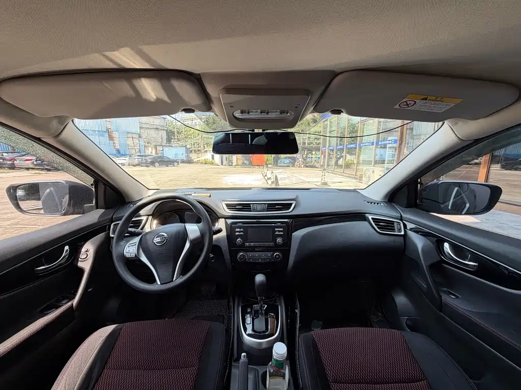 Nissan Qashqai — миниатюра 4