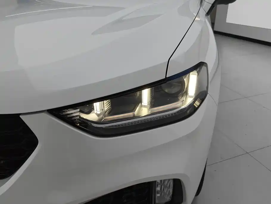 Wey Wey VV5 — миниатюра 5