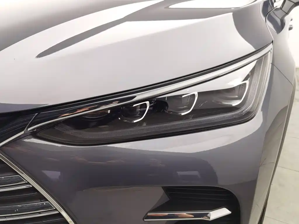 BYD Tang New Energy — миниатюра 7