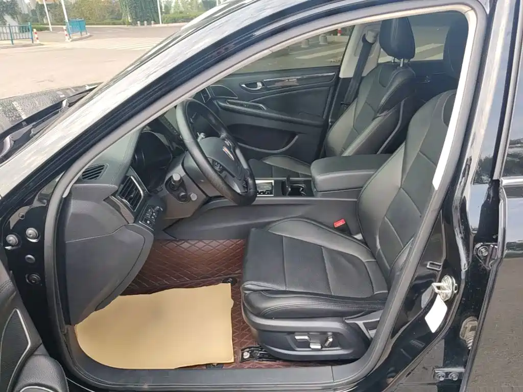 Hongqi Hongqi H7 — миниатюра 15