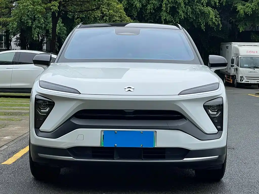NIO ES6 — миниатюра 2