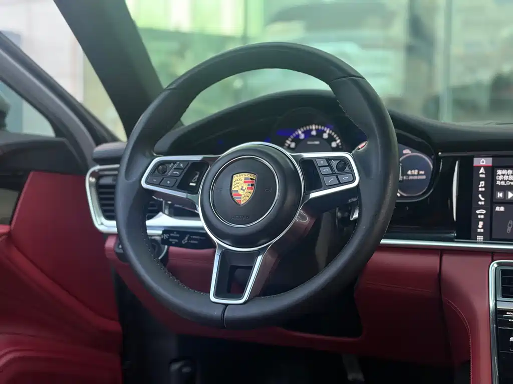 Porsche Panamera — миниатюра 16