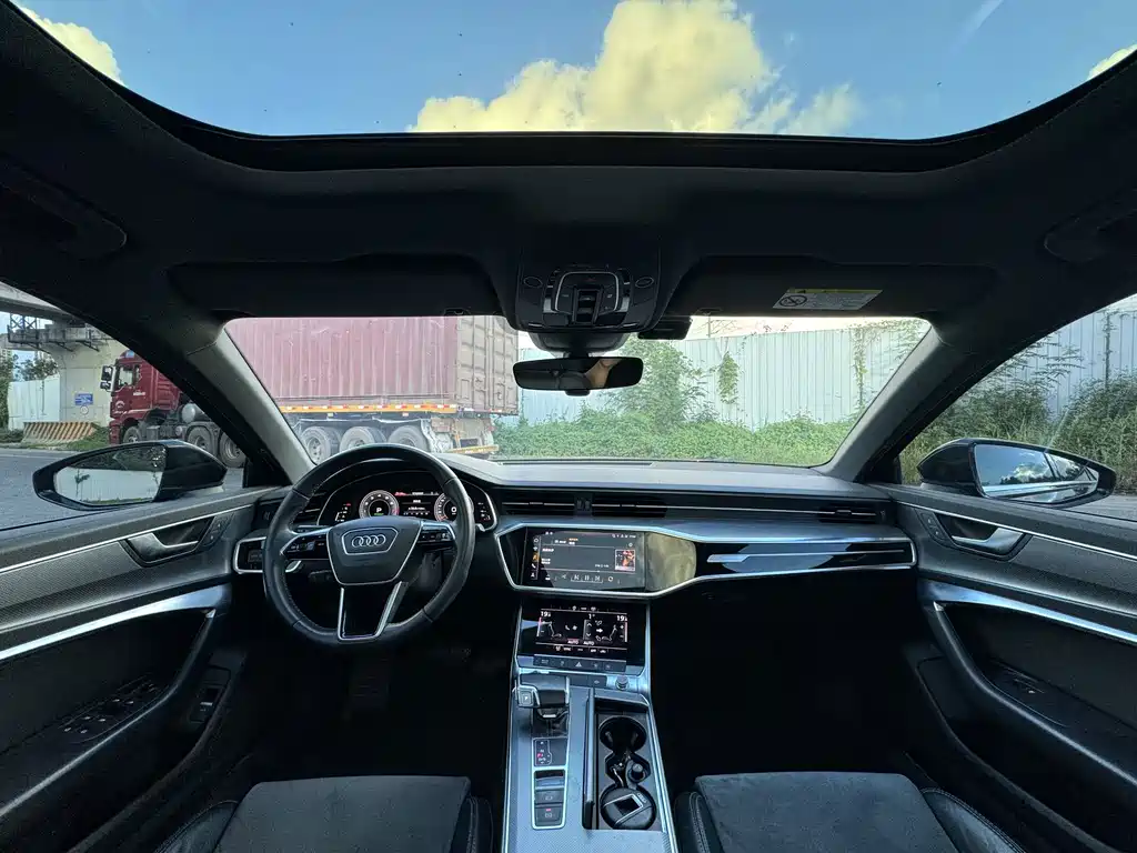 Audi A6L — миниатюра 5