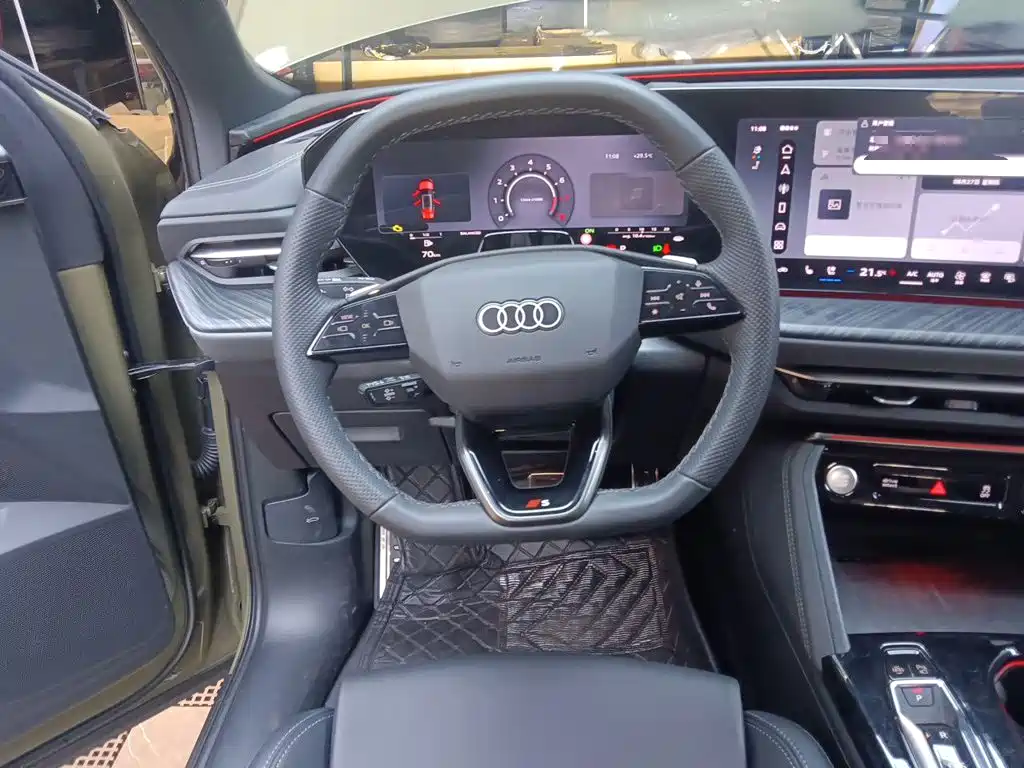 Audi Q5L — миниатюра 11
