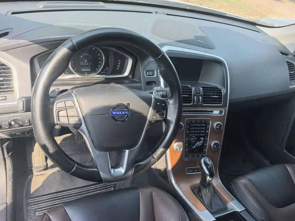 Volvo XC60 — миниатюра 15