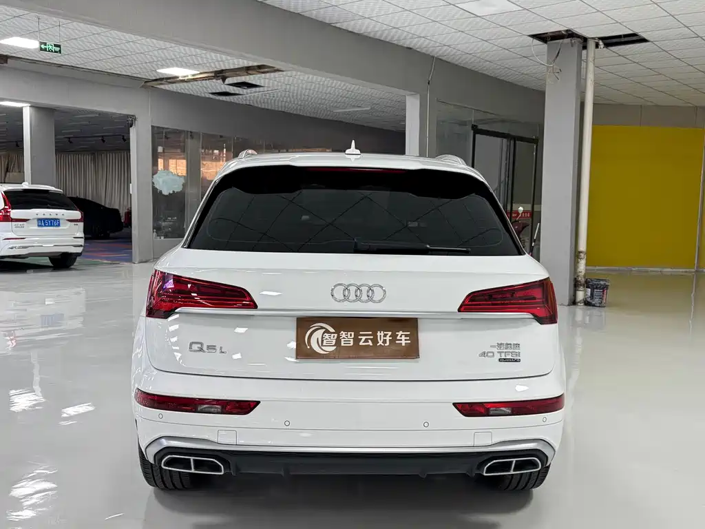 Audi Q5L — миниатюра 8