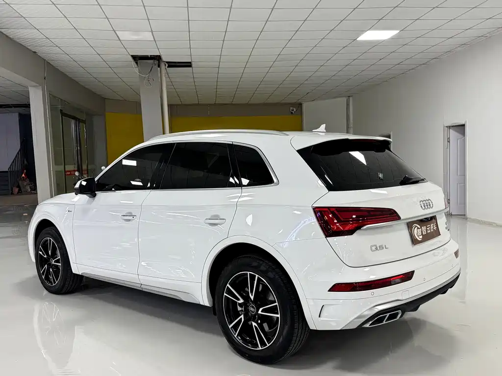Audi Q5L — миниатюра 7