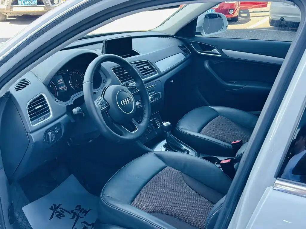 Audi Q3 — миниатюра 5