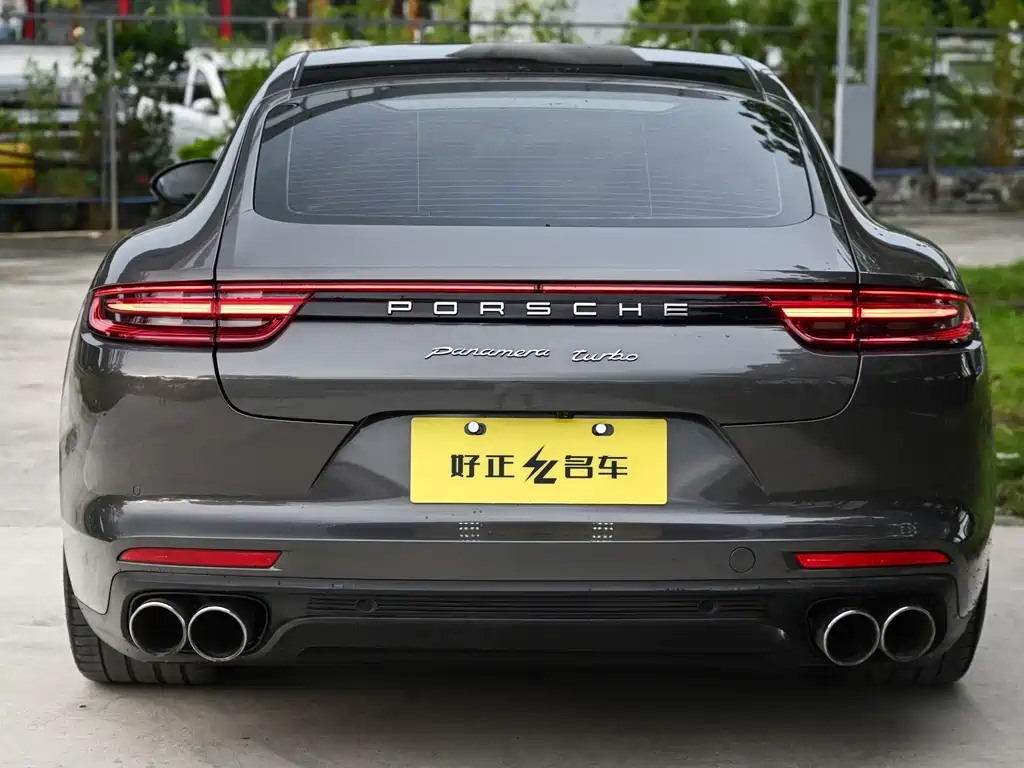 Porsche Panamera — миниатюра 6