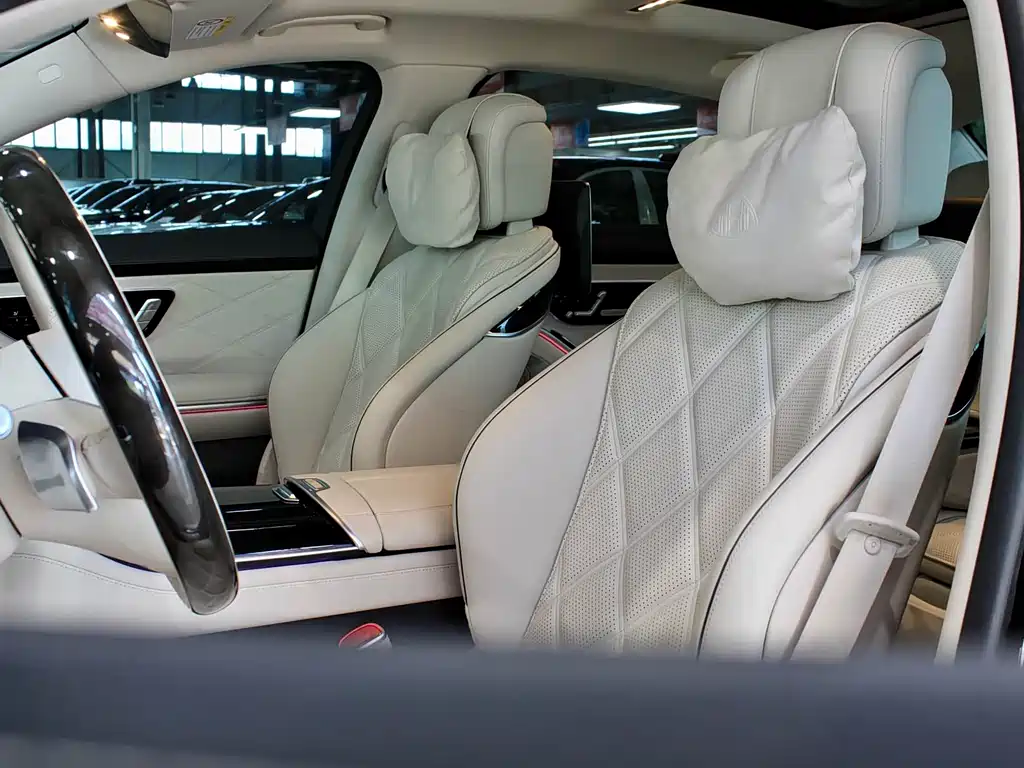 Mercedes-Benz S-Class — миниатюра 11