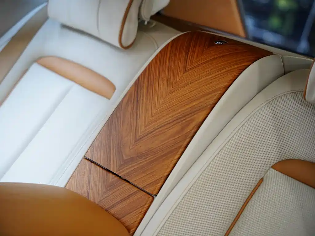 Rolls-Royce Cullinan — миниатюра 28