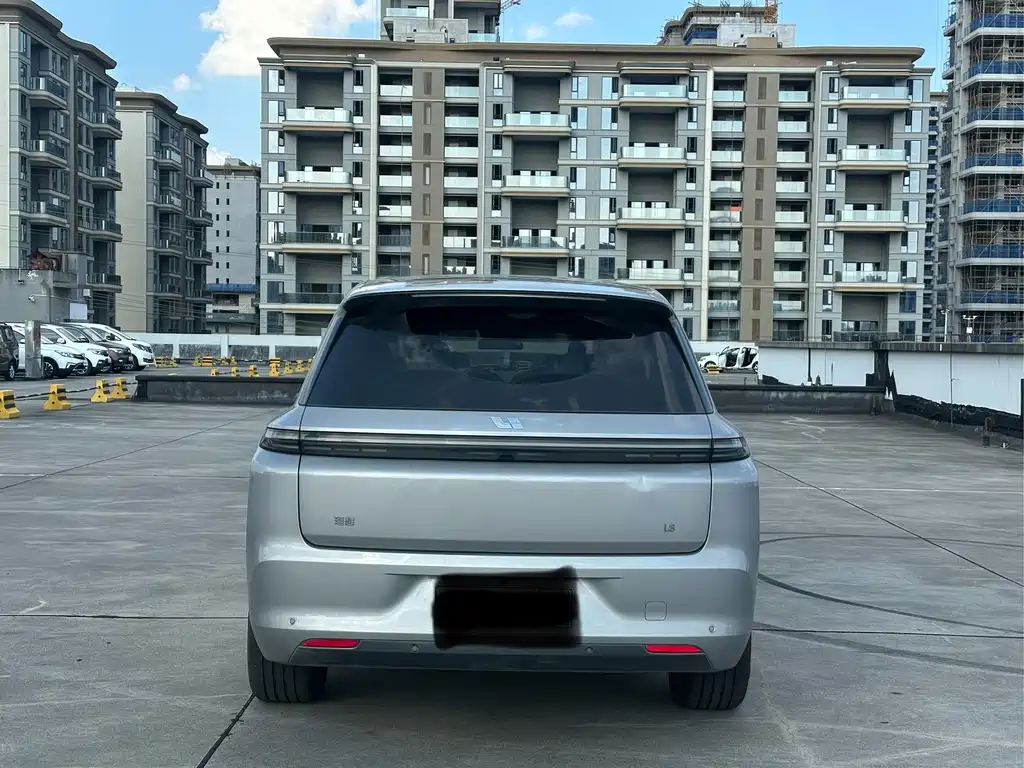 Li Auto Li L8 — миниатюра 4