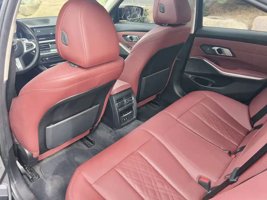 BMW 3 Series — миниатюра 8