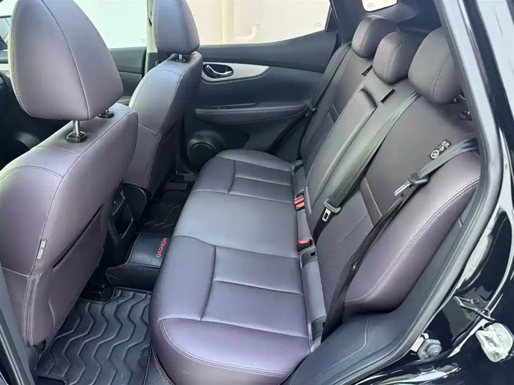 Nissan Qashqai 2022 2.0L CVT XV Prem