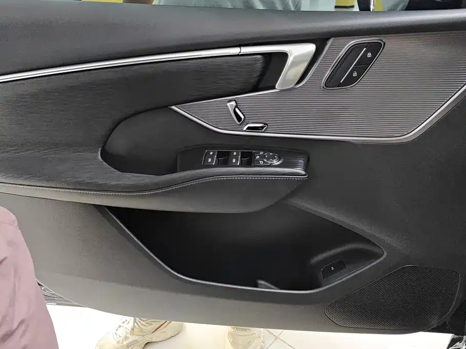 Buick LaCrosse — миниатюра 7