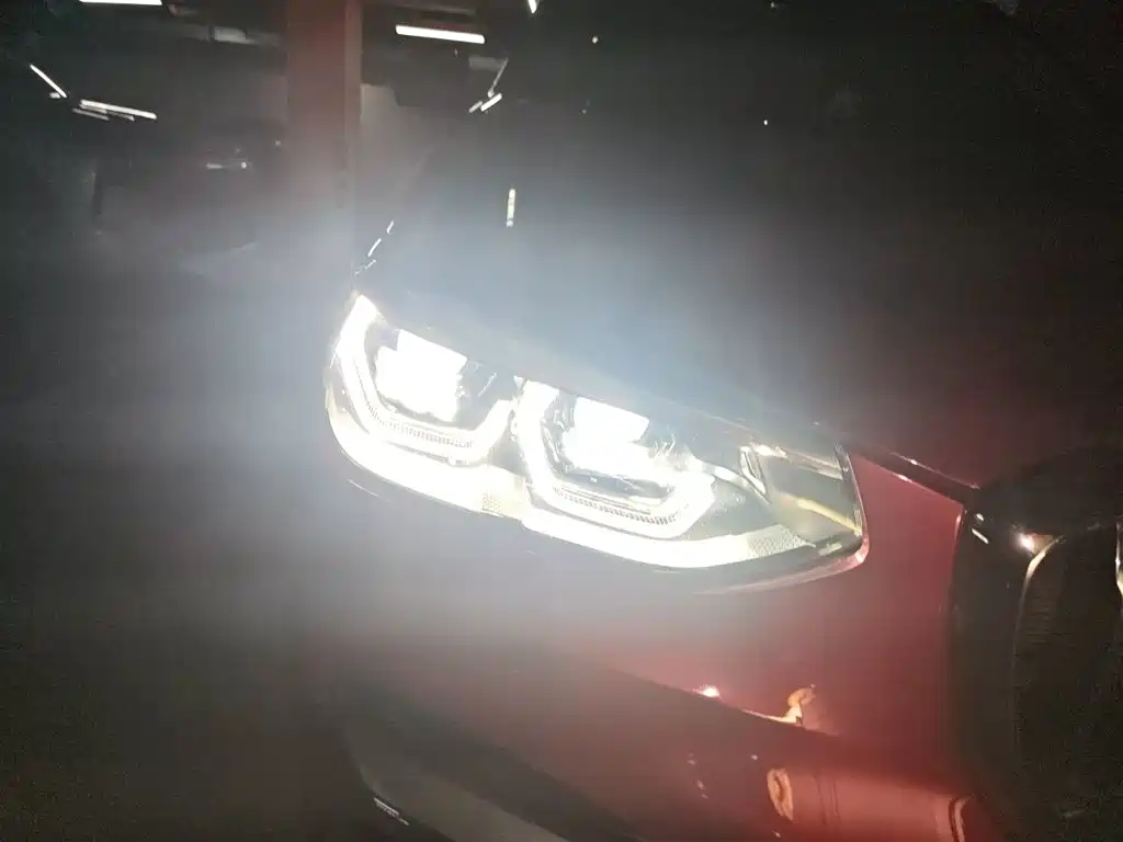 BMW X3 — миниатюра 7