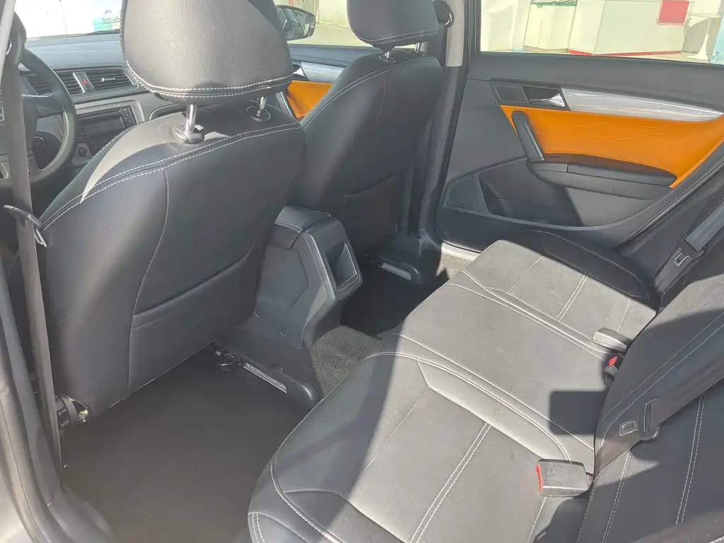 Volkswagen Lavida — миниатюра 4