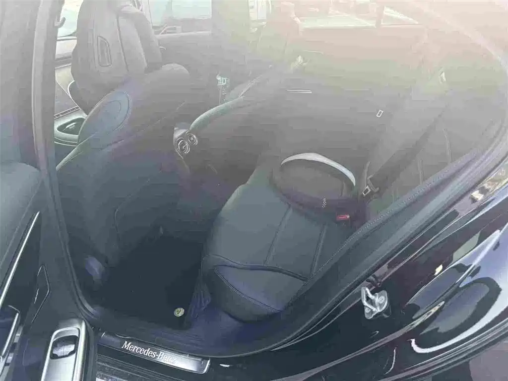 Mercedes-Benz C-Class — миниатюра 6