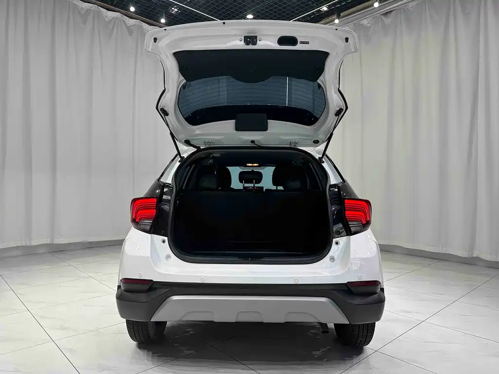 Toyota Yaris L — миниатюра 15