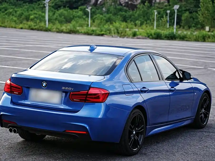 BMW 3 Series — миниатюра 12