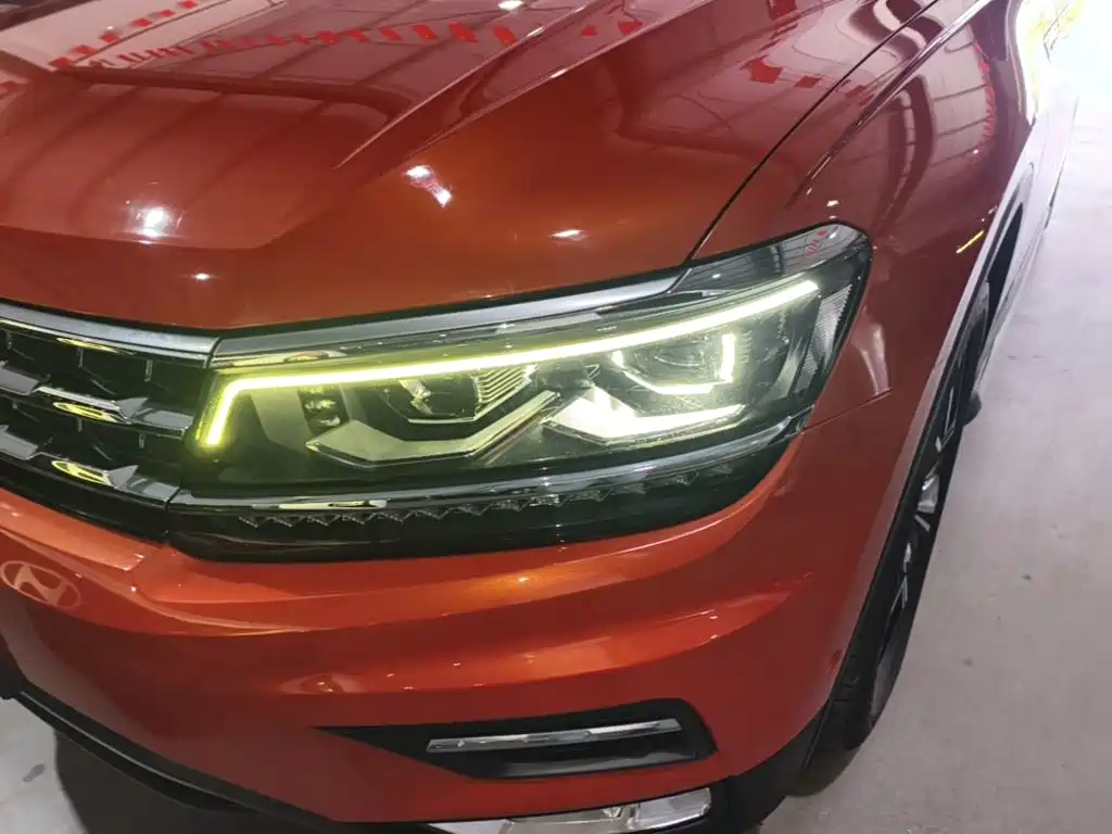 Volkswagen Tiguan L — миниатюра 24