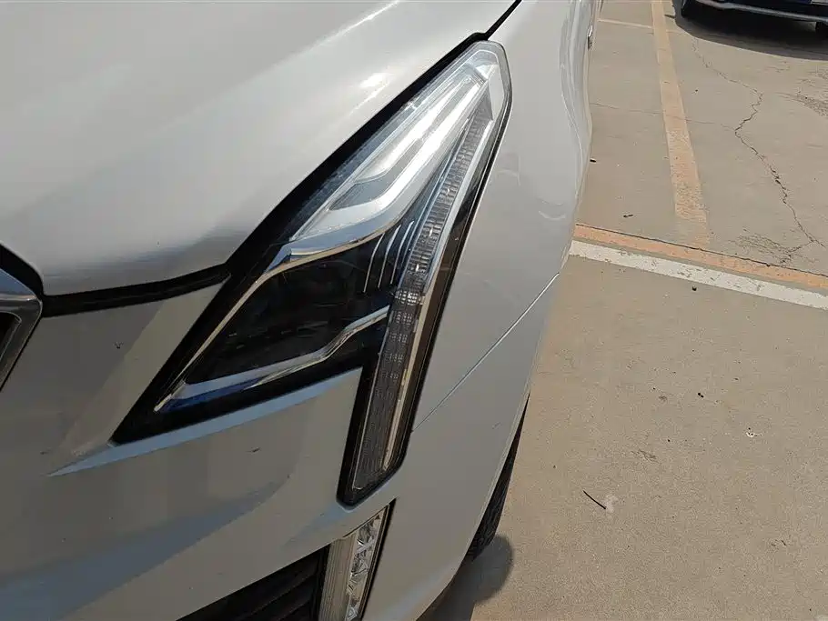 Cadillac XT5 2020 28T Luxury