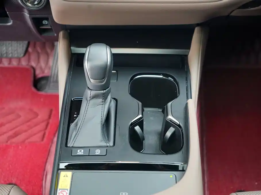 Lexus ES — миниатюра 19